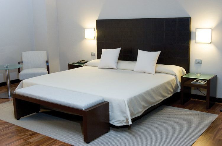 Occidental Aranjuez Hotel Exterior photo